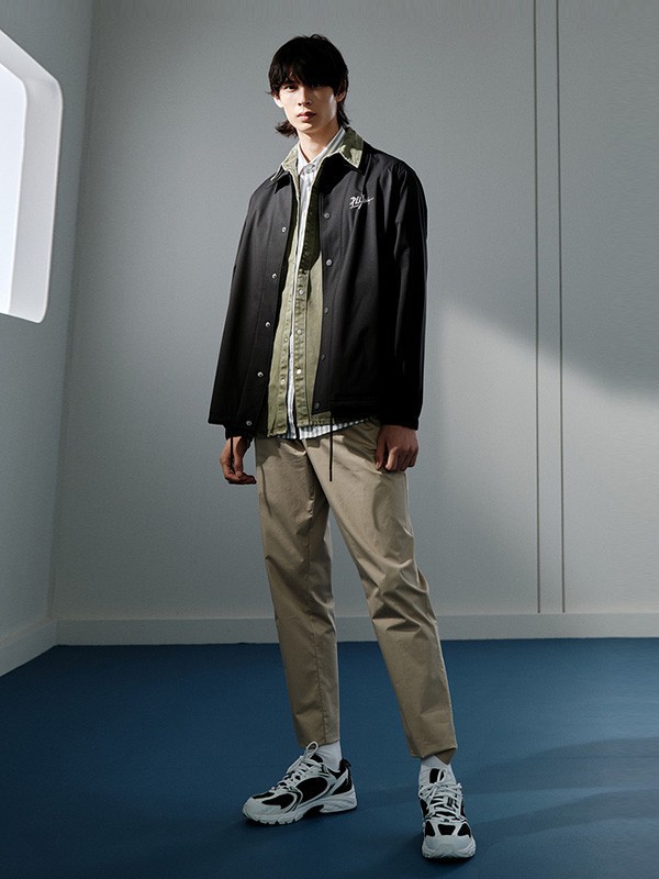 男生工装裤怎么搭配上衣?男生秋冬叠穿要怎么穿