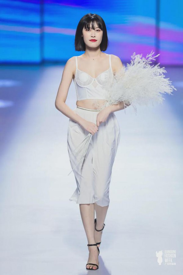 2021广东时装周|GOSO香蜜闺秀首次亮相时装周