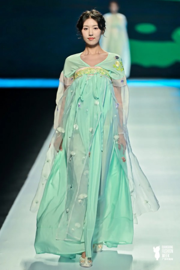 玘韵传承丨2021湾区（广东）时尚文化周-秋季