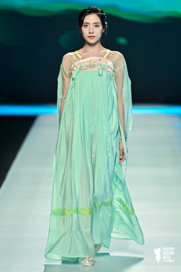 玘韵传承丨2021湾区（广东）时尚文化周-秋季