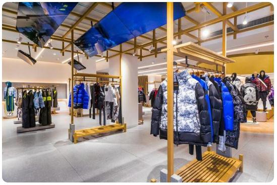 各大品牌相继冲刺羽绒服赛道 这个冬天高端羽绒服不好过