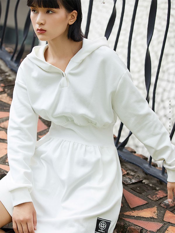 冬季女生的运动休闲装应该怎么挑选 什么款式显瘦又减龄