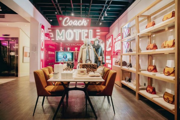 Coach×Indigo Living生活美学概念快闪店亮相上海安福路