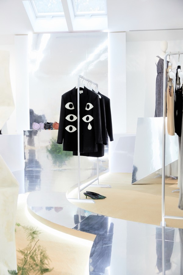 UOOYAA 全新22春夏成衣系列 以柔软力为题