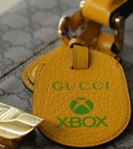疑将限量发售?Gucci古驰 x Xbox新联名单品提前被泄露