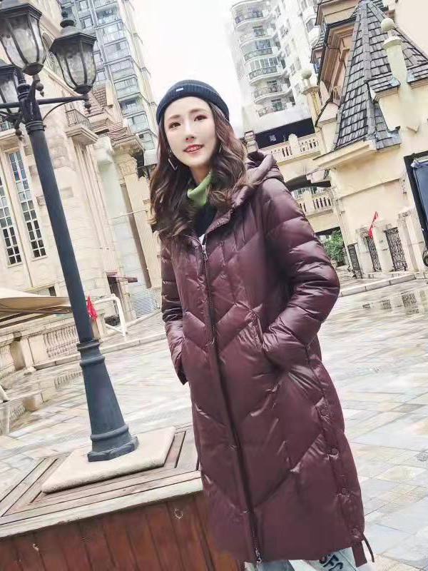 长款羽绒服充绒量一般是多少克?多少充绒量才暖和