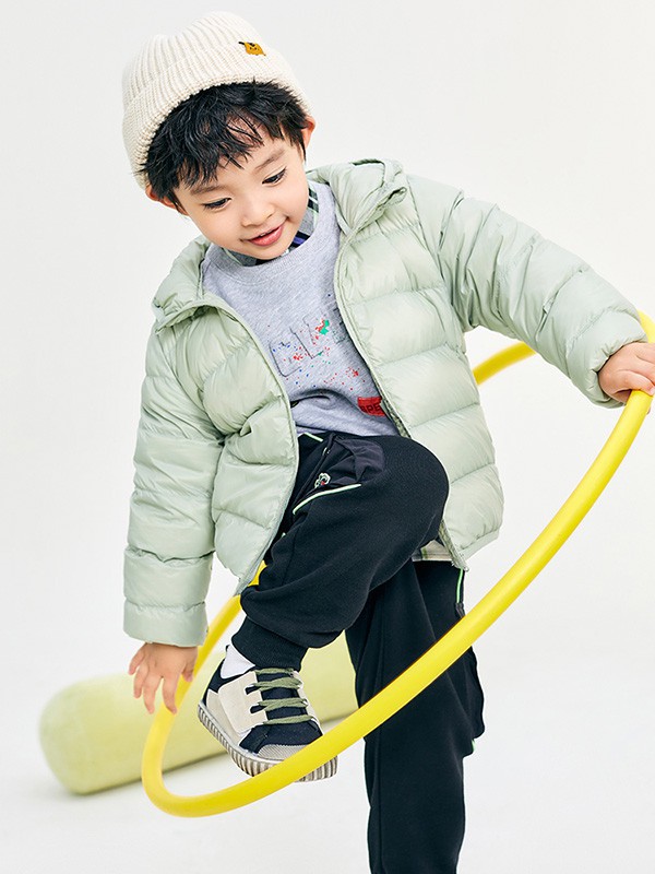 宝宝羽绒服和棉服怎么挑选 童装怎么看好不好