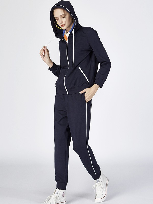 女生怎么挑选合适的运动休闲服 休闲服挑选有哪些技巧