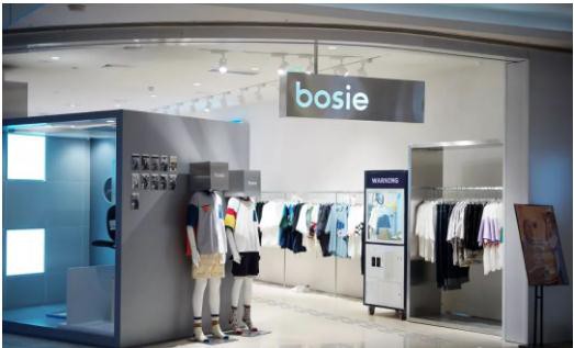 中国品牌全球化 各路资本纷纷涌入服装行业