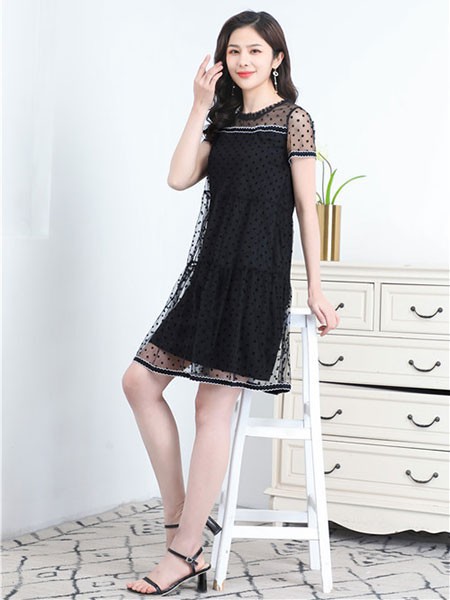 折扣女装品牌怎么选址装修更好 选址从哪几个方面切入