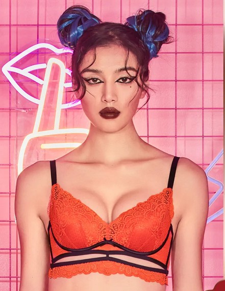 这个秋冬性感内衣怎么挑选?今年适合穿什么颜色的文胸?