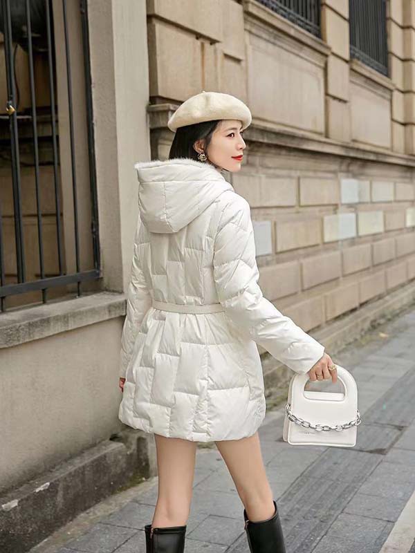 为什么都喜欢选择羽绒服 羽绒服和棉服到底哪里不一样