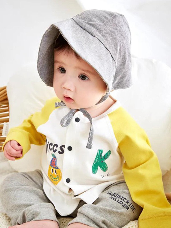 六七个月的小宝宝秋冬适合穿什么样的衣服