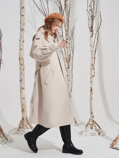 冬季怎么打造温柔淑女风 浅色单品如何搭配