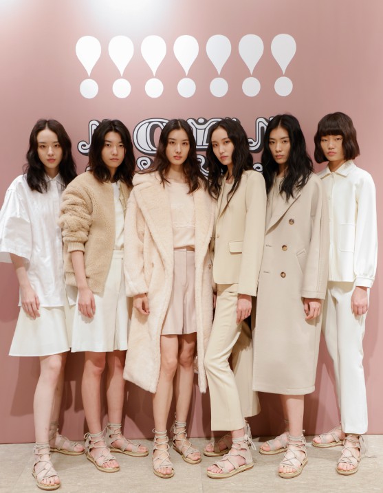 Max Mara 2022早春系列武汉发布 张钧甯现身展独立女性气质