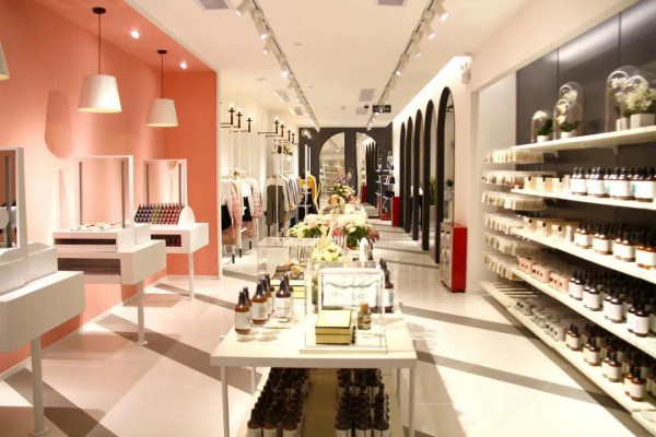 喜讯 | 伊顿荣获特许经营百强企业奖项