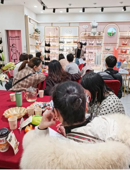 西维娅 嫘祖文化传承者 | 河南站 -2022春夏新品发布会圆满成功