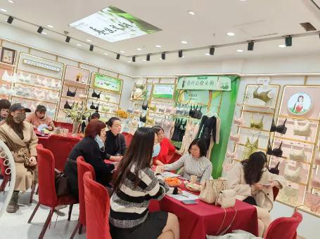 西维娅 嫘祖文化传承者 | 河南站 -2022春夏新品发布会圆满成功