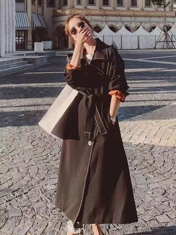 微胖女生大衣版型怎么挑选 黑白灰大衣哪款更加好看