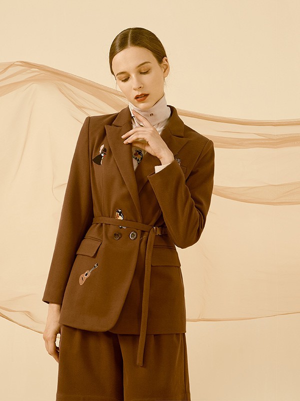 秋冬大衣有哪些好看的款式要怎么选择和搭配