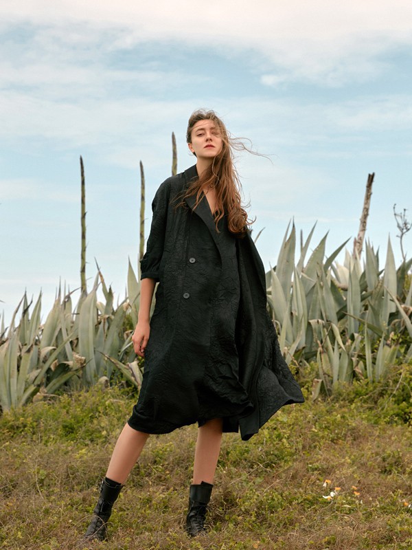 一个优秀的女装导购需要具备哪些条件 需要注意哪些问题