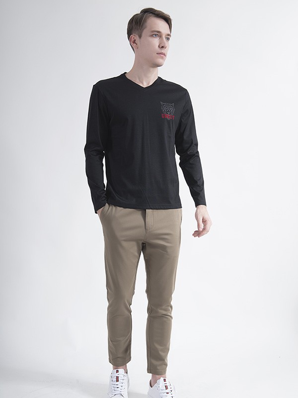 云南昭通聂先生的恩咖男装店正式开业