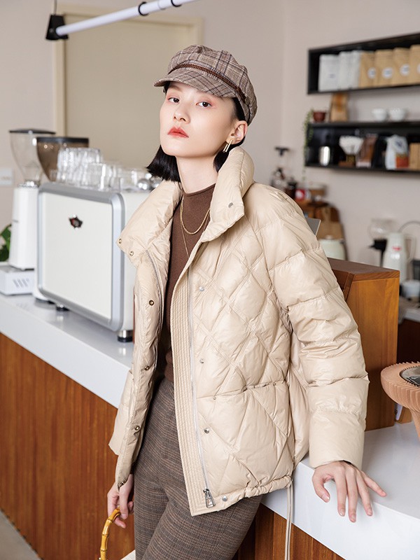 减龄又时尚的棉服怎么挑选 冬天怎么穿更显青春