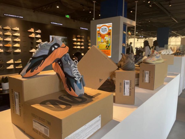 耗资半个亿,占地3000平方米!华南首家阿迪达斯品牌中心要来了!