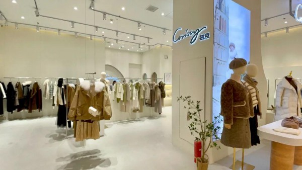 Corissy初滢|三店齐开 华丽绽放