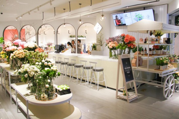 2021新一代创业女装怎么样?加盟37°生活美学与你同行!