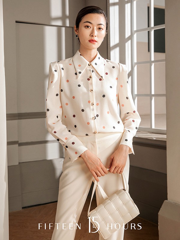 2022年早春上班族穿什么衣服更职业 15小时女装更适合女性上班族