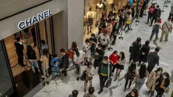 时隔六年|为上市做准备?时隔6年Chanel任命新CEO