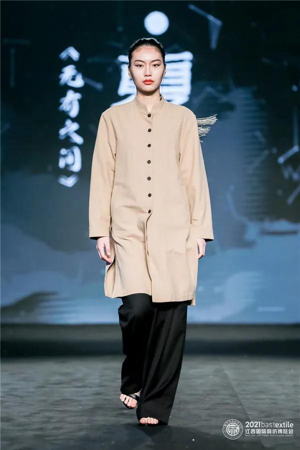 诉说属于自己的“气”——代夏×FENYI SHOW 2021