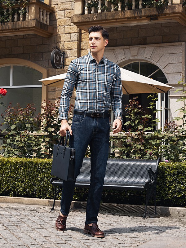 男装店铺装修有哪些要点 关于男装风格如何设计