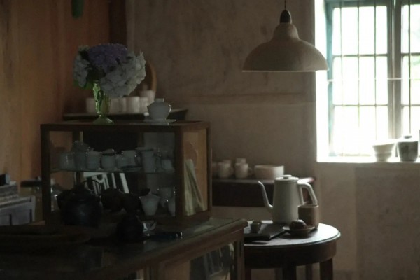 AUM自在女性专题 | AUM×花鸦墨子