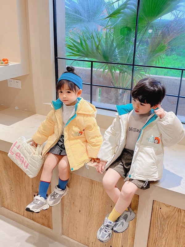 过年带孩子走亲戚怎么穿?棉服怎么穿出让人眼前一亮的效果?