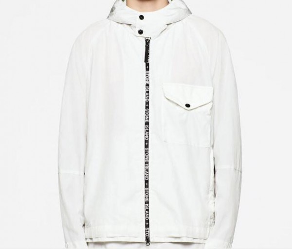 Stone Island 春夏系列「2022 ICON IMAGERY」型录释出