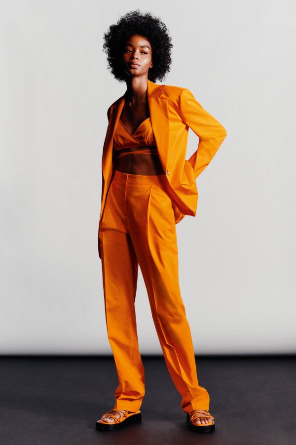 BOSS 2022 春夏高级成衣系列 BE YOUR OWN BOSS