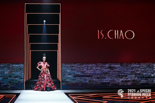 时尚海丝 商贸赋能·2021石狮国际时装周盛大开幕