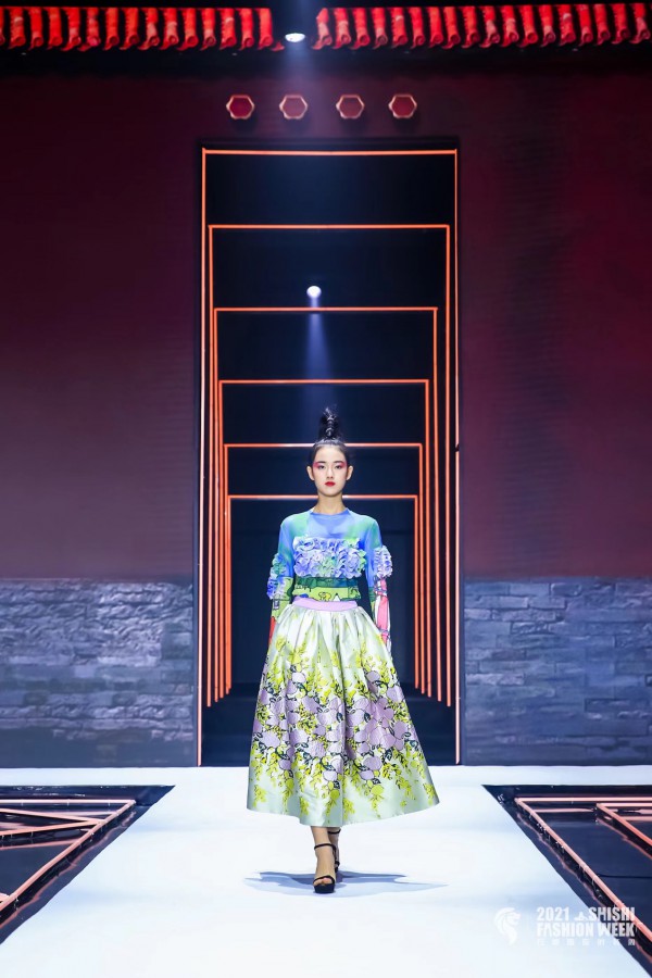 时尚海丝 商贸赋能·2021石狮国际时装周盛大开幕