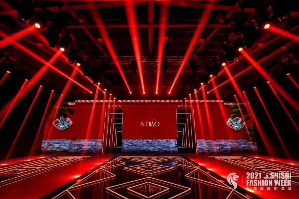 时尚海丝 商贸赋能·2021石狮国际时装周盛大开幕