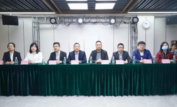 西维娅•东方腔调 | 2022秋冬新品发布会圆满成功!