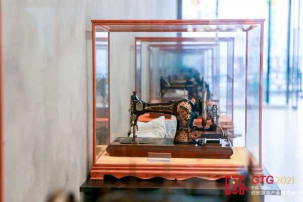 2021“新长征杯”全国牛仔服装水洗创意作品大赛在于都县举行