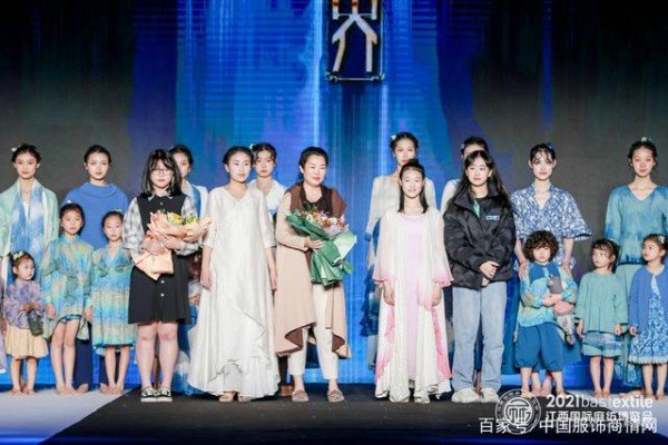 草木衣就 × 菁界FENYI SHOW 2021