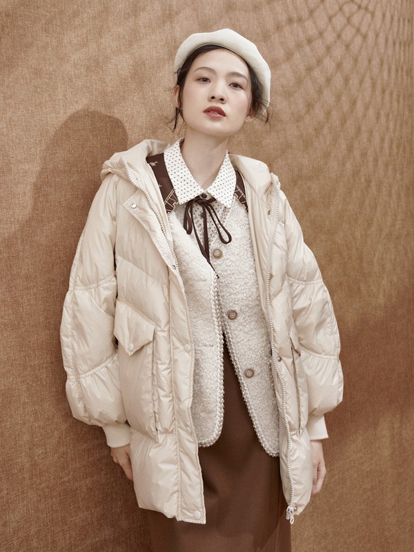 过年回家衣服不用太多 准备这几款单品轻松搞定春节搭配