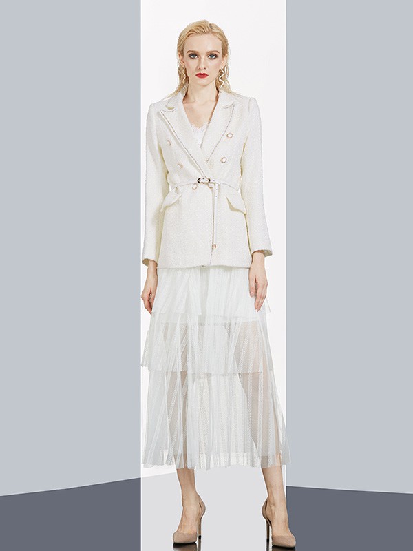 帅帅的西装搭配仙仙的纱裙真的太美了是天仙攻的标配没跑了