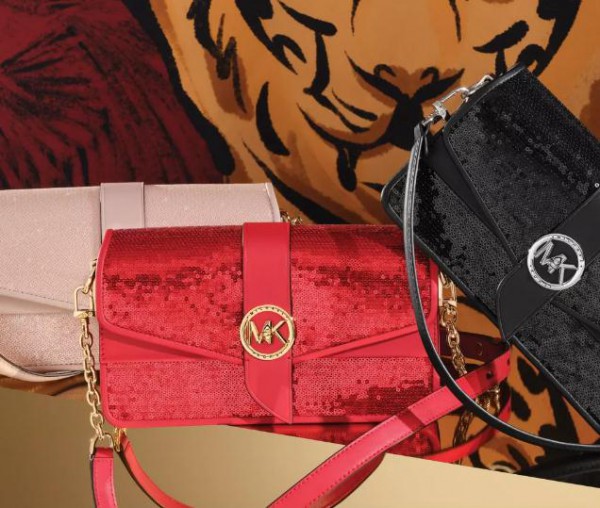 Michael Kors发布2022年农历新年广告大片