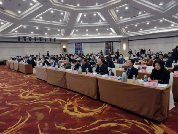 2021山东省纺织服装行业科技创新大会暨山东省纺织服装行业协会五届三次理事会在泰安隆重召开