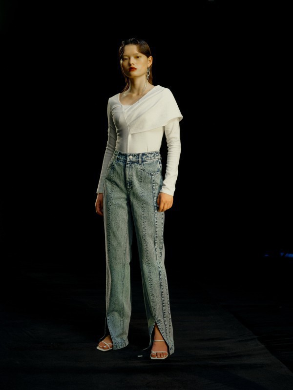 开叉裤,阔腿裤,喇叭裤,直筒裤.....到底哪种裤型最显瘦?