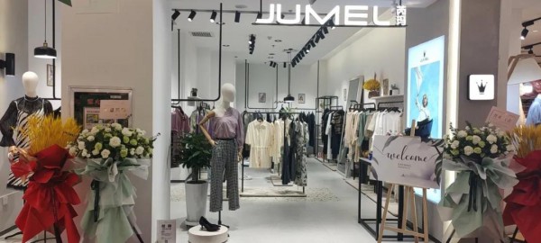 服装色彩陈列方法有哪些 芮玛女装来教您